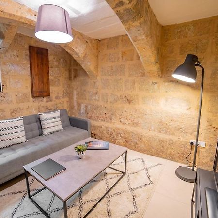Carmelita Maisonette Valletta Eksteriør bilde