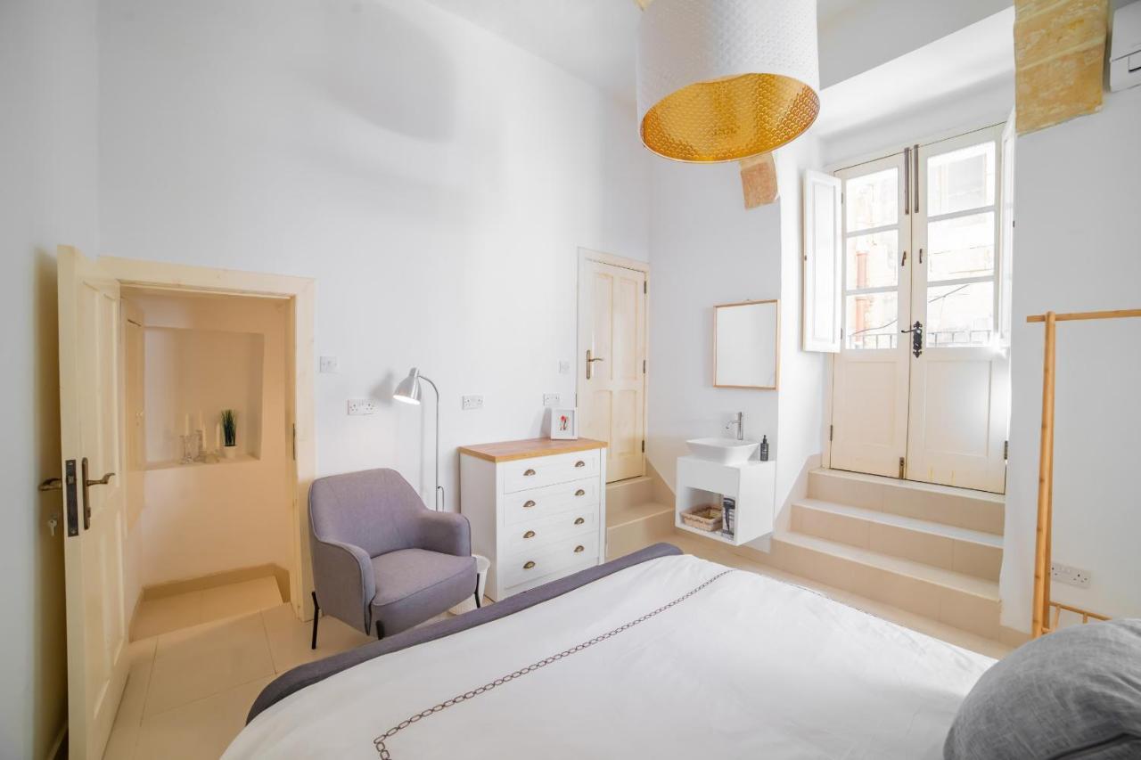 Carmelita Maisonette Valletta Eksteriør bilde