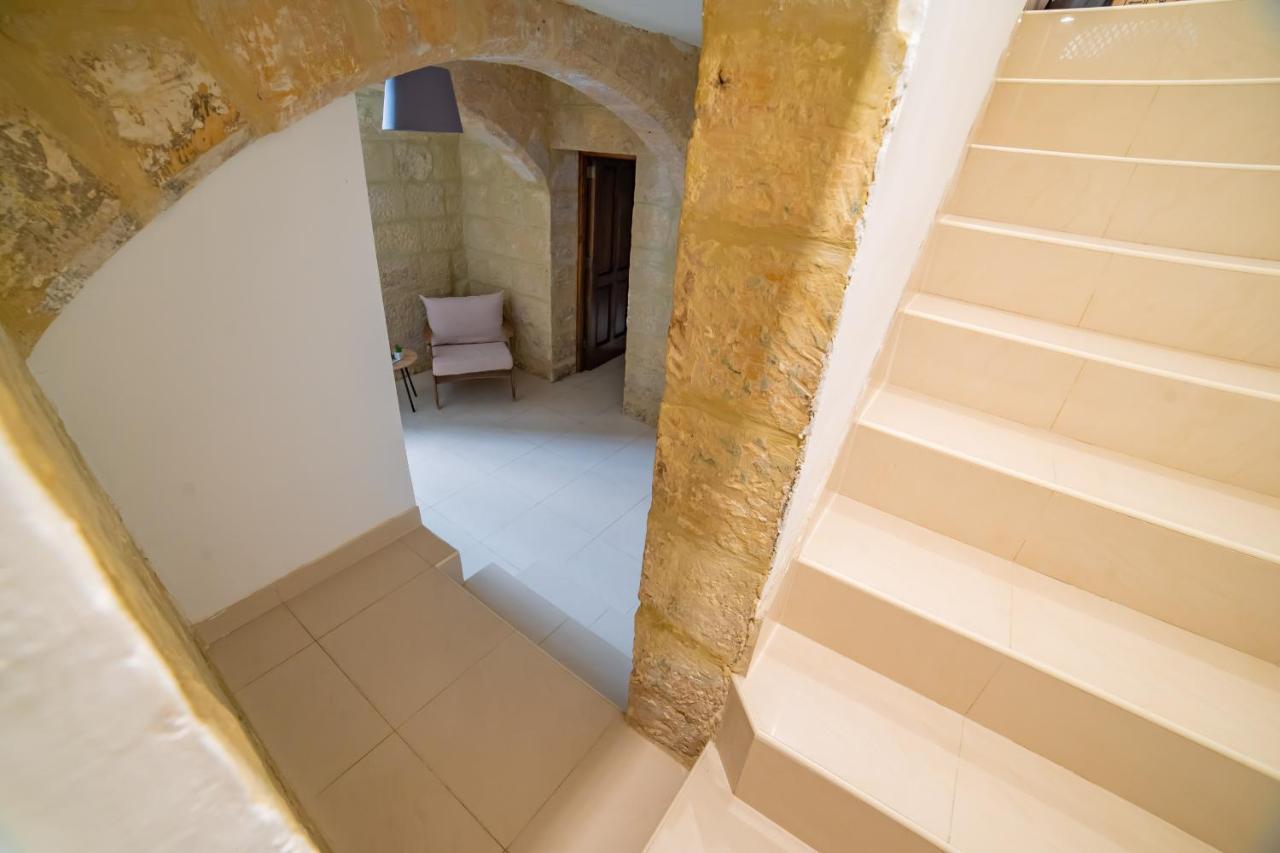 Carmelita Maisonette Valletta Eksteriør bilde